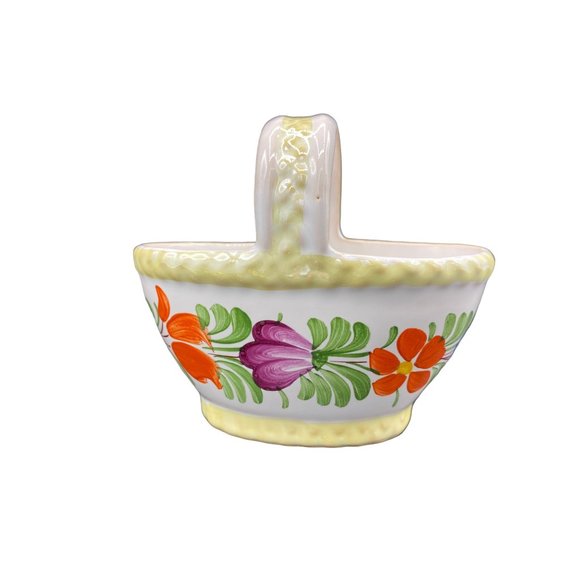 Vintage Ceramic Tole Painted Folk art Basket Hand Painted with Handle 4.5x4.5 - Picture 1 of 16